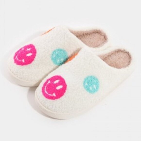 NWT Colorful Smiley Faces Fuzzy Slippers Size: Women's 8-9 - Picture 1 of 5